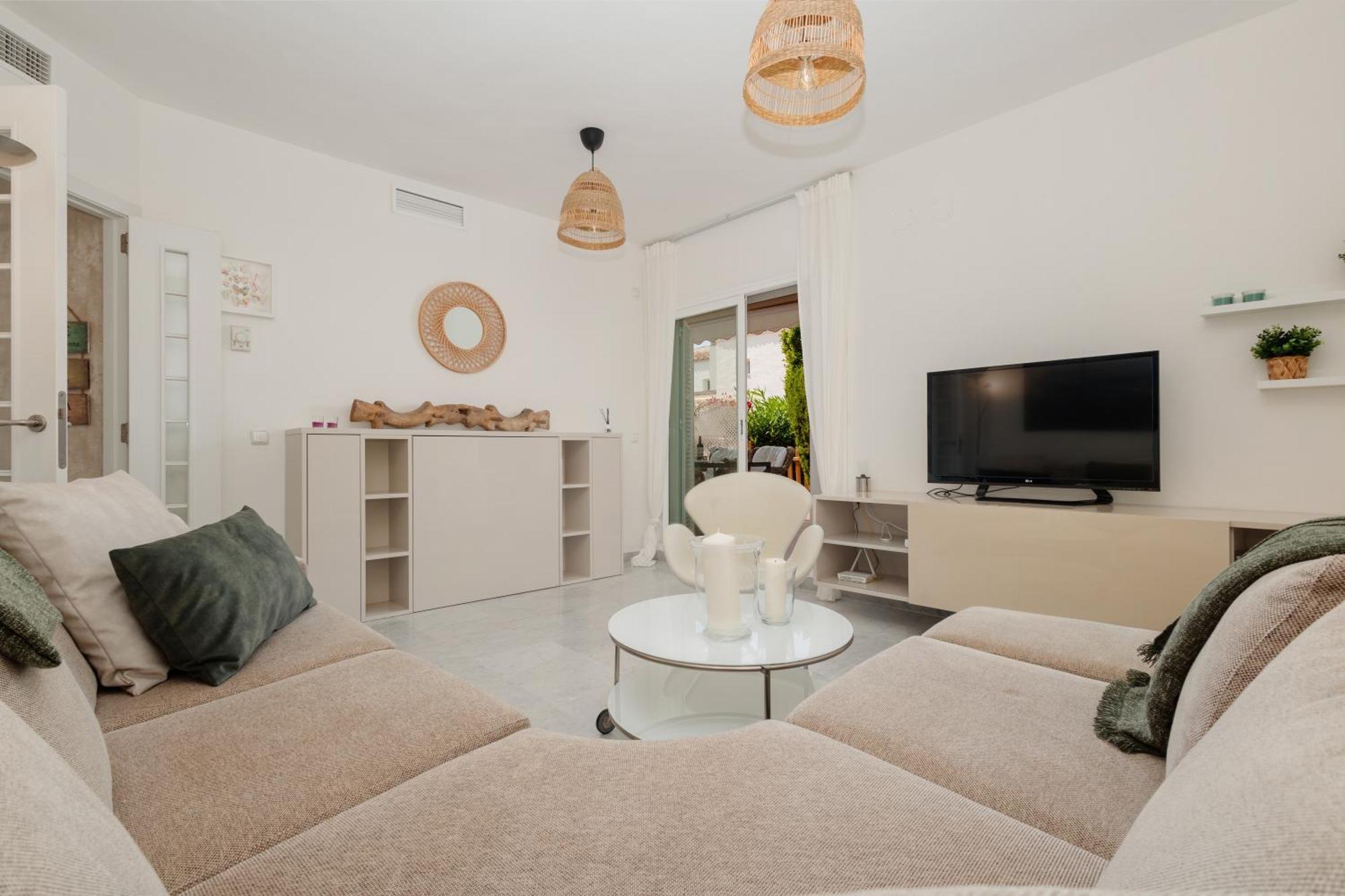 Apartemen In First Line Complex In Urbanization Pueblo Mediterraneo,